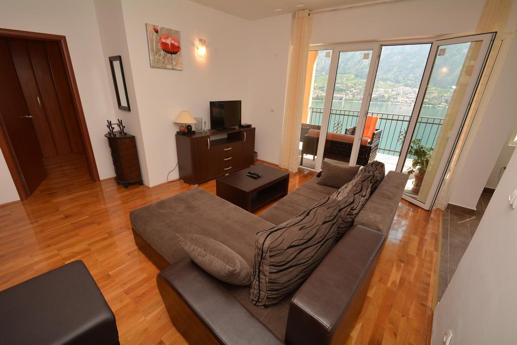 Apartments Panorama Kotor Exteriör bild